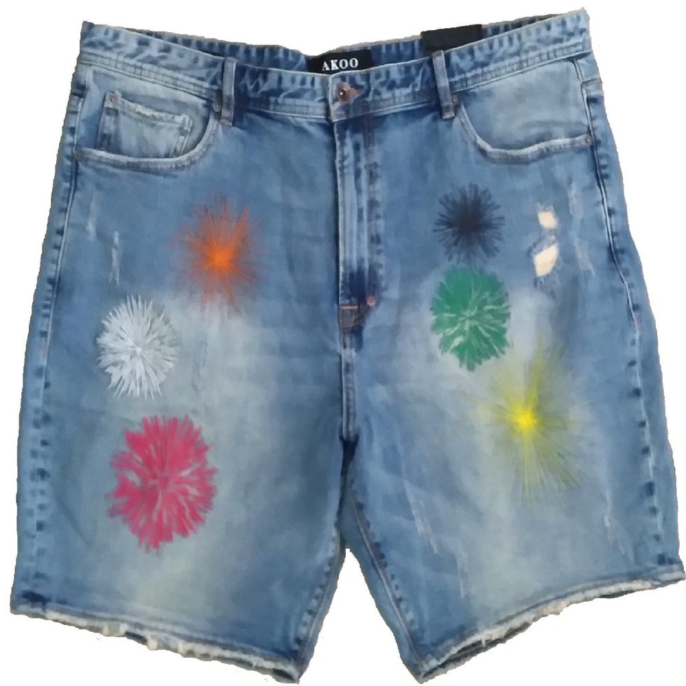 Akoo Men's Metro 90s Shockwave Distressed Denim Shorts - Sz 42